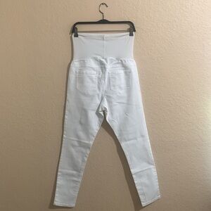 Liz Lange Maternity White Jeans